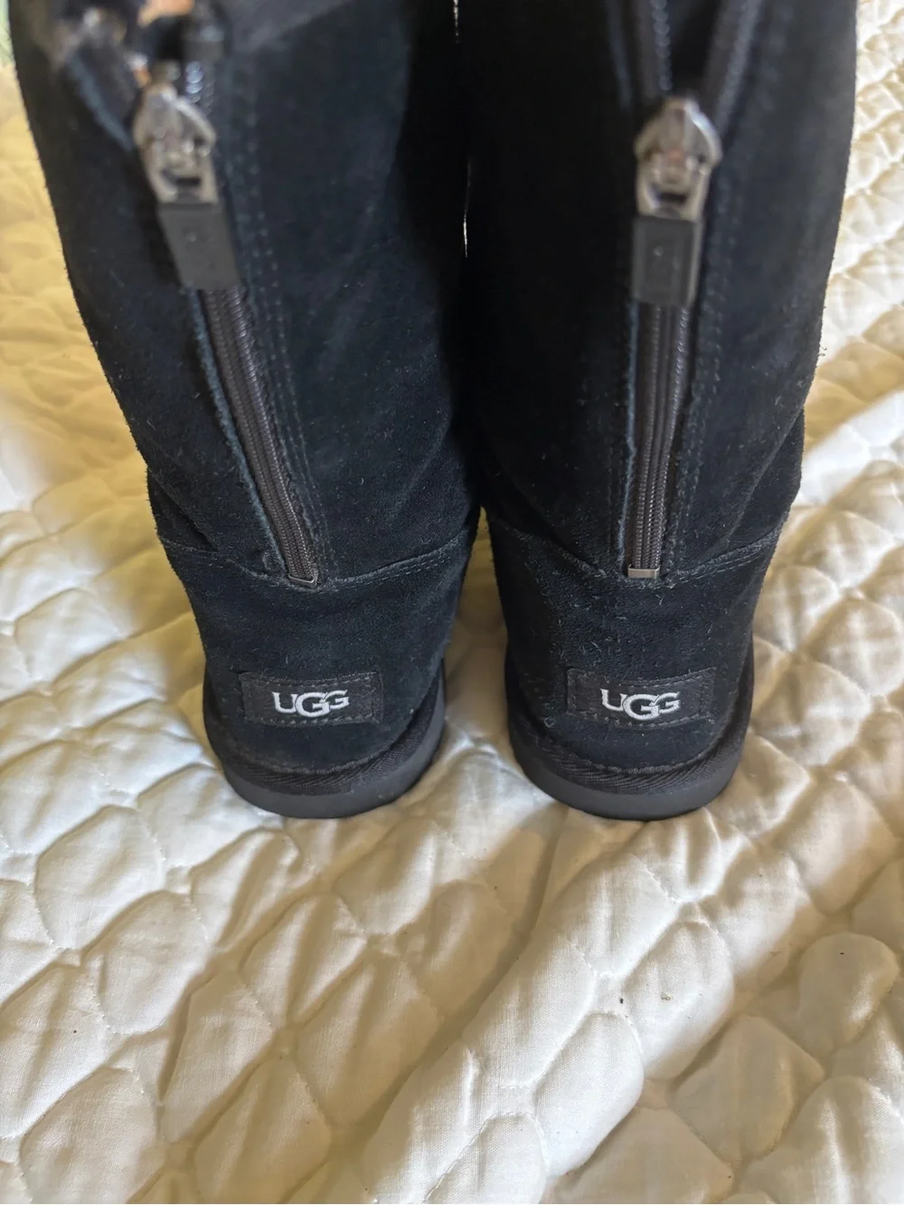UGG Kids Black Suede Shearling-Lined Boots